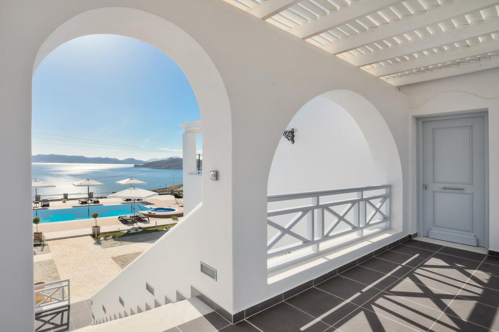 Miland Suites Adamantas  Exterior photo
